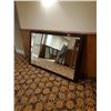 Image 1 : LARGE LOT OF MIRRORS