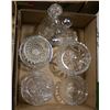 Image 1 : BOX OF CRYSTAL AND CUT GLASS