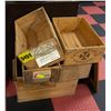 Image 1 : 5 VINTAGE WOODEN CRATES