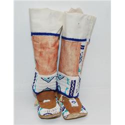 SIOUX BEADED LEGGIN AND MOCCASINS