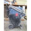 Image 2 : Bosch HEPA Ready Dust Extractor Wet/Dry Shop Vac VAC090A