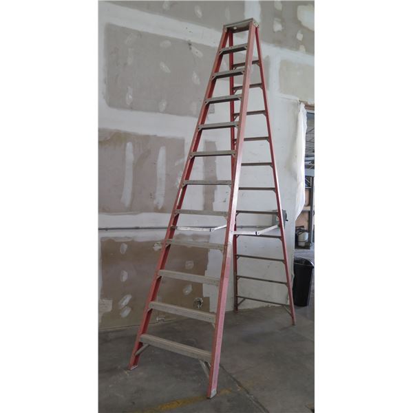 Werner Extra Heavy Duty Type 1A 300 Lb Step Ladder