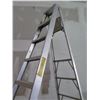 Image 2 : Louisville Heavy Duty 250lbs Step Ladder