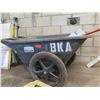 Image 8 : Everhard No. MH26000 KPG-1 Heater, Rubbermaid Tilting Trash Bin & Contents