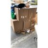 Image 2 : PALLET OF ESTATE GOODS