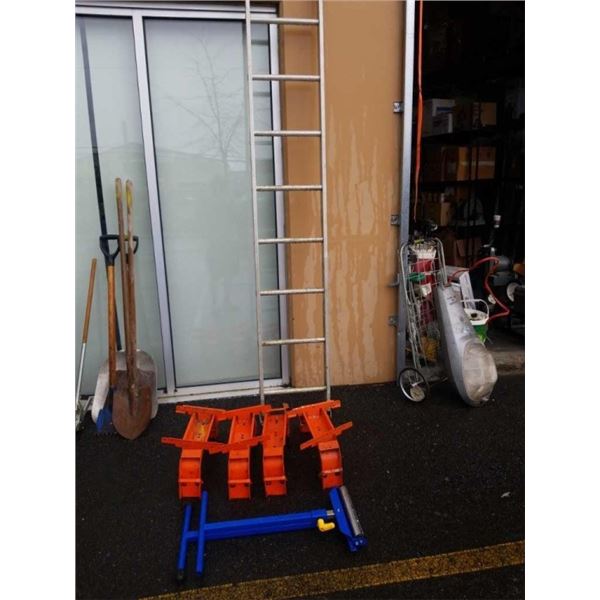 ALUMINUM 9 RUNG LADDER, ADJUSTABLE PLATFORM BRACKETS AND ROLLER STAND