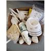 Image 1 : LOT OF CLEANING SUPPLIES