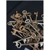 Image 2 : Nice Lot of Vintage Skeleton Keys