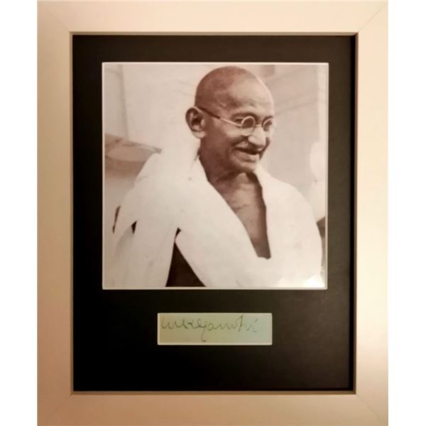 Mahatma Gandhi autograph. (1869-1948).