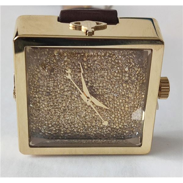 NEW VIVIENNE WESTWOOD GOLD "CUBE" WATCH.