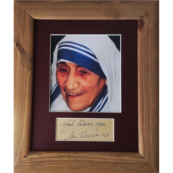 Mother Teresa autograph. (1910-1997).