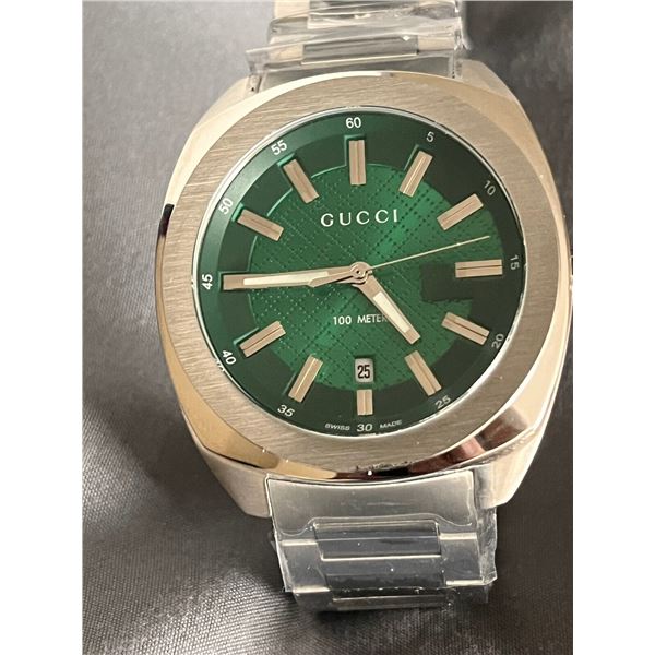 New GUCCI GG2570 Green Dial 40 mm Stainless Steel Quartz Men's Watch YA142313