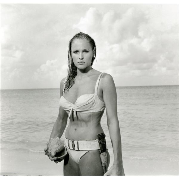 Bunny Yeager - Ursula Andress in James Bond's Dr No photograph.