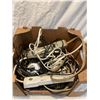 Image 1 : Powebars and cords