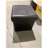 Image 1 : Collapsible storage ottoman