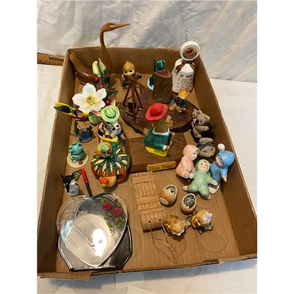 Assorted collectibles