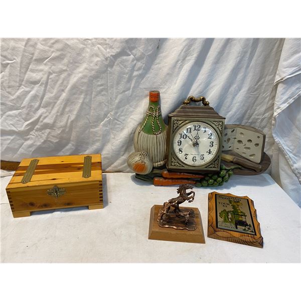 New Haven clock, wood bill and collectibles