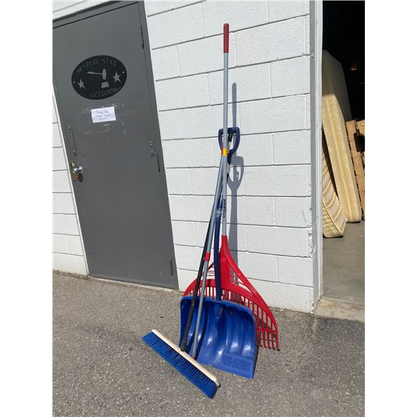 Take, shovel, broom and pole