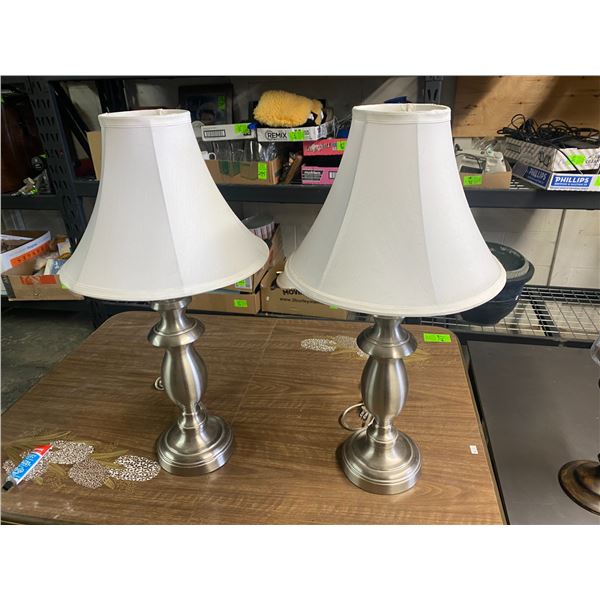 Pair table lamps