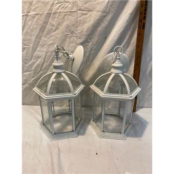 Light fixtures