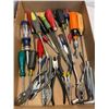 Image 1 : Assorted tools