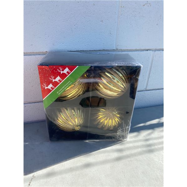 Jumbo ball ornaments