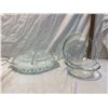 Image 1 : Pyrex dishes