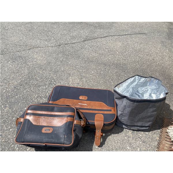 Vintage luggage and other bag