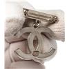 Image 4 : Chanel CC Brooch