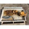 Image 1 : 3 Ton Chain Hoist and Trailer Plug