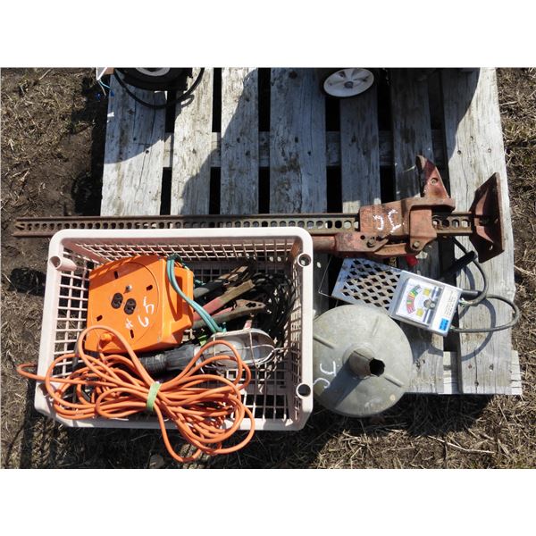 Jackall, Light, 2- Cables and Funnel Tester