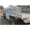 Image 5 : 1990 F350 4X4, 460, 4spd, c/w Front Snow Blade, Showing 132,173 Km, 10' Aluminum Deck, Good 16" Rubb
