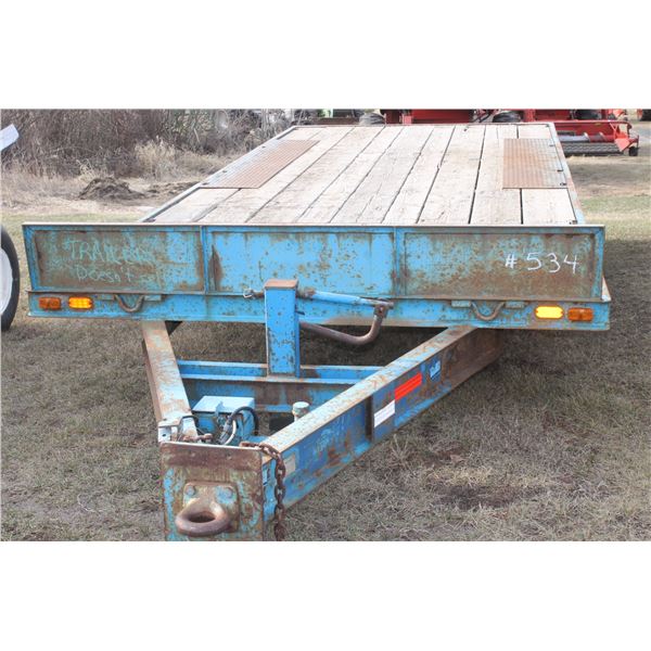Trailer Hitch Triple Axle Trailer c/w 20' Deck, 9.50R16.5 Tires, Approx. 7000 lb Axle (Trailer) SN.J