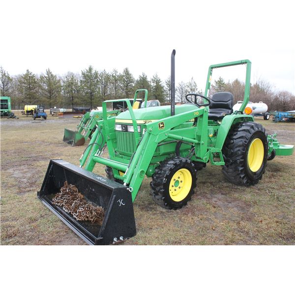 JD 790 FWA c/w Loader, Standard 3pt, Tire Chains, Roll Bar, Joystick, Showing 204 Hrs, SN.LV07906532