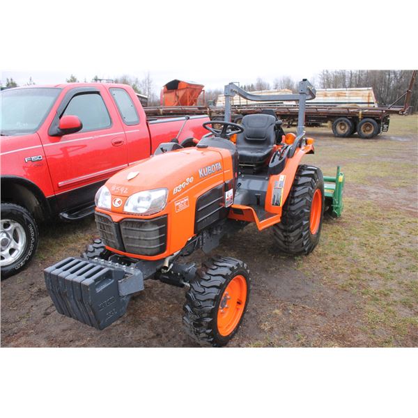 Kubota B3030 FWA, Hydrostatic, Roll Bar, 3pt, Showing 174 Hrs, Frt Weights, SN.3030HSD60070