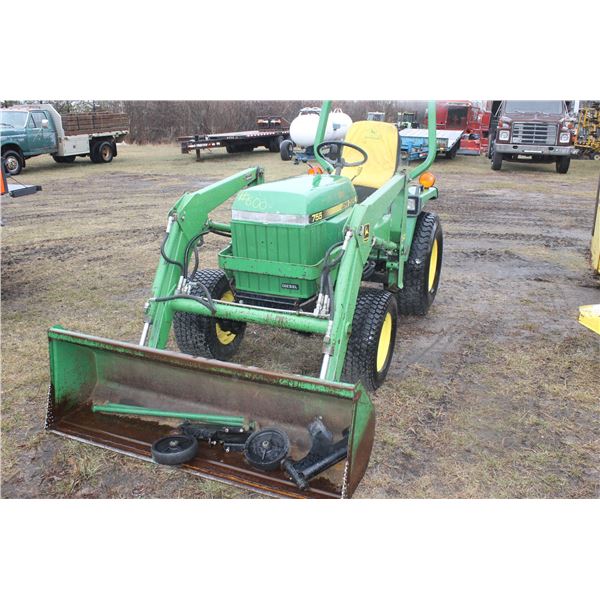 JD 755, FWA, Showing 1570 hrs c/w JD Front End Loader, 60" Bucket, 3 pt Hitch, Roll Bar, SN.M00755D4