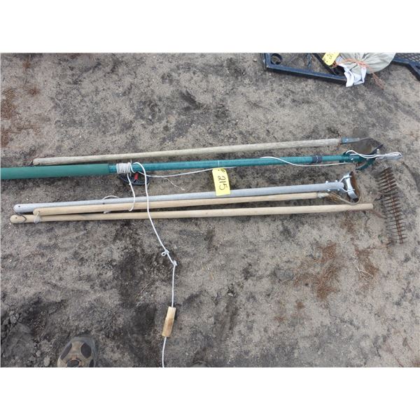 Garden Tools and Pruner