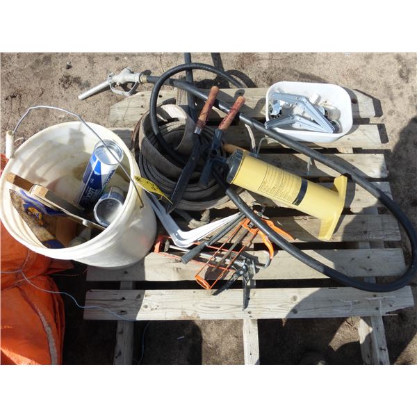 Subfloor Adhesive, Trowels, Sling, Shelving Brackets and Air Pump