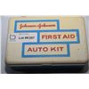 Image 1 : Vintage Johnson first aid box