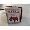 Image 6 : ERTL Farmall 140 Tractor "the replica" - 1:16