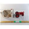 Image 1 : Farmall F-20 Special Edition 1987 (incorrect box) - 1:16