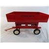 Image 5 : International Tractor Gravity Wagon attachments - 1:16