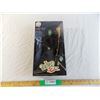 Image 1 : The Wizard of Oz witch doll (2012 mattel) - in box