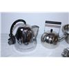 Image 4 : Tea pots,iron,bowl,misc kitchen items