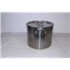 Image 4 : Large Stainless Steel pot