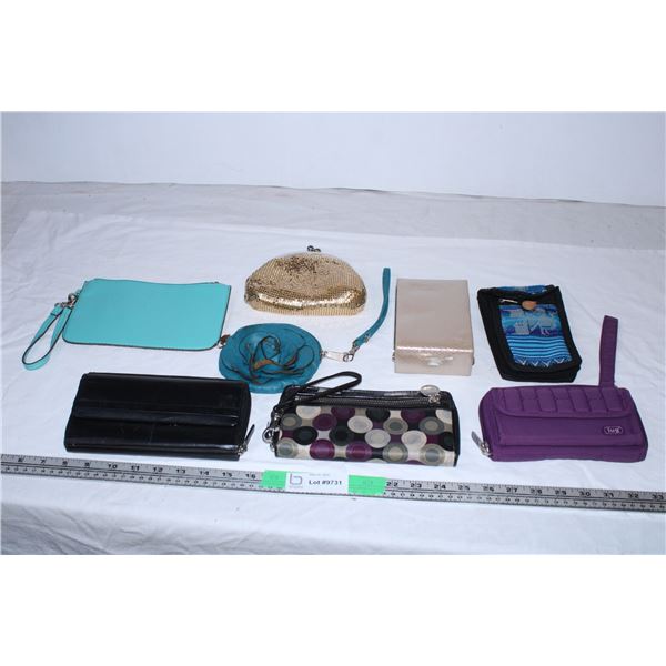 Hand bags,wallets (8)