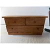 Image 3 : miniature wood bedroom set