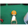 Image 18 : Billiards Decor: 8 Ball Telephone,  Cue Ball Mugs, Puzzle Ball, Key Ring, etc