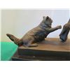 Image 8 : European Bronze Stamped Female Statue w/ Cat Signed "Aldo Vitaleh"  16"H
