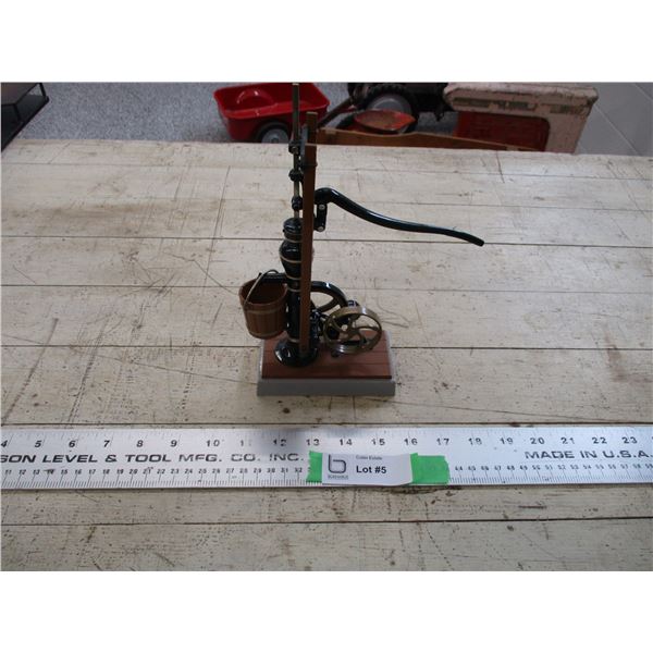 ERTL Pump Jack with Pail